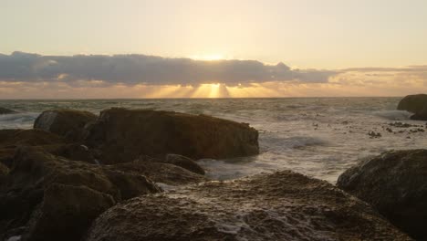 Strand-Bei-Sonnenuntergang-4k