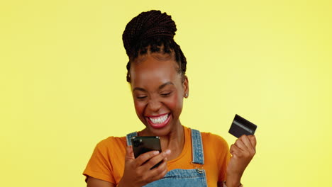 Black-woman,-smartphone-and-credit-card