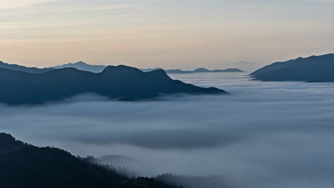 majestic mountains and sea of clouds at dawn or dusk