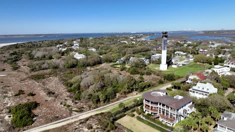 sullivan's-island-lighthouse-aerial-pullout-near-charleston-sc,-south-carolina