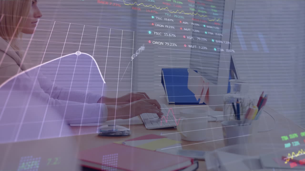 animazione dell'elaborazione dei dati finanziari su una donna d'affari caucasica in carica