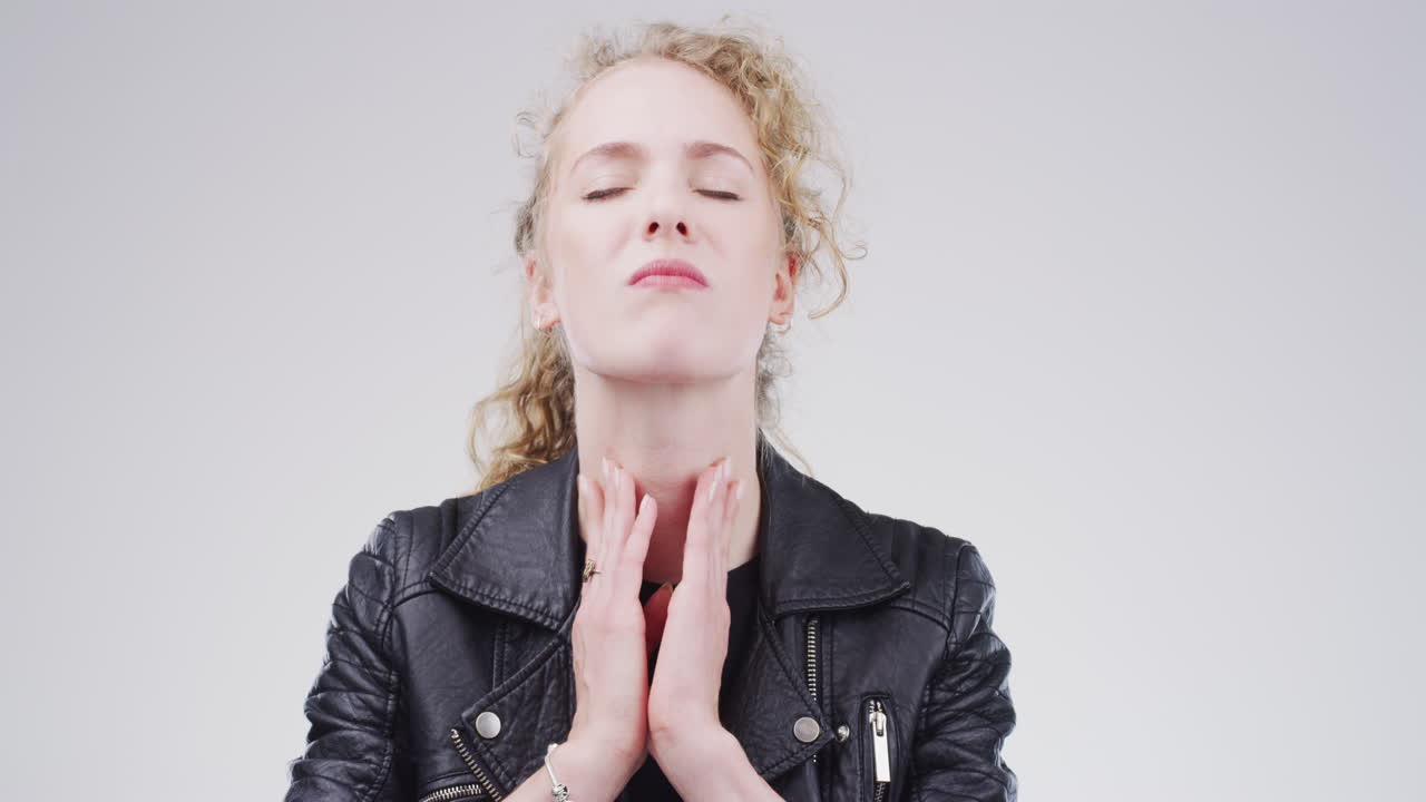 이 통증은 정말 나를 짜증나게 하고 있습니다.