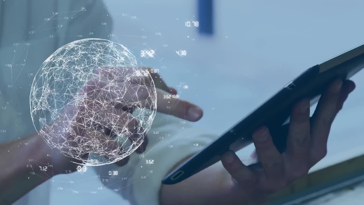 animación del globo con números sobre un hombre de negocios caucásico que usa una tableta