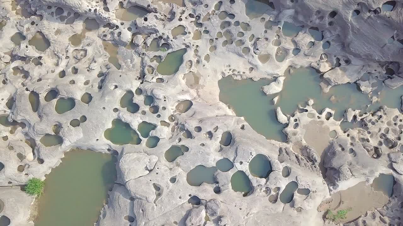 놀라운  판 보크 - 태국의 그랜드 캐니언 우본 라차타니 지방