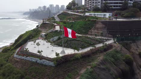 Drone-video-of-"Parque-Bicentenario"-park-in-Miraflores,-Lima,-Peru