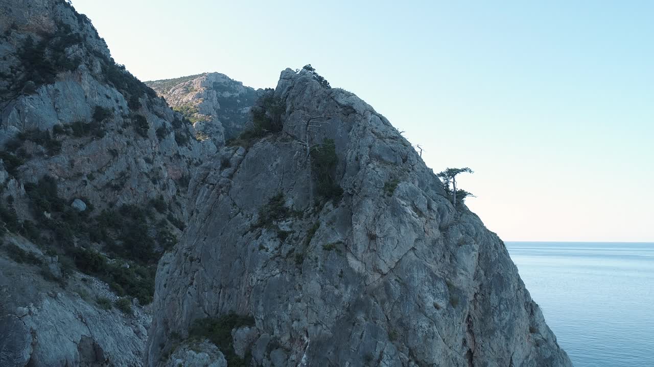 해안 산악 풍경