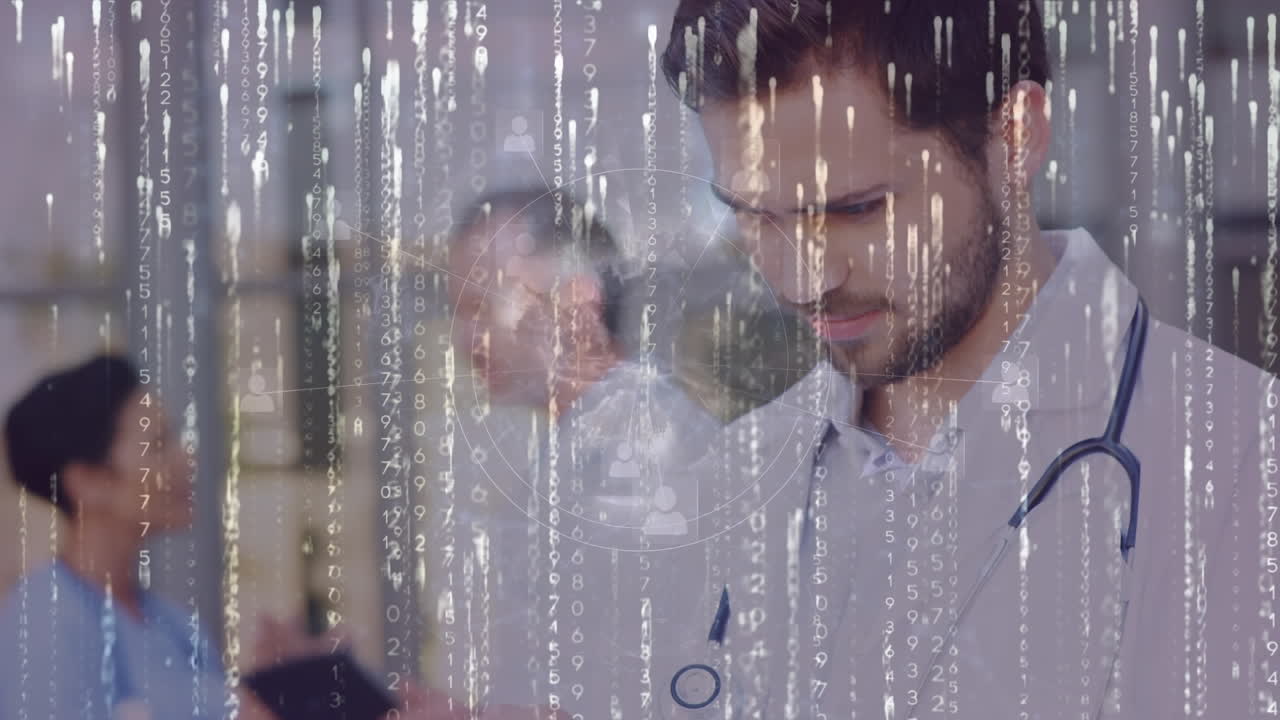 태블릿을 사용하는 남성 의사에 대한 바이너리 코딩 데이터 처리 애니메이션