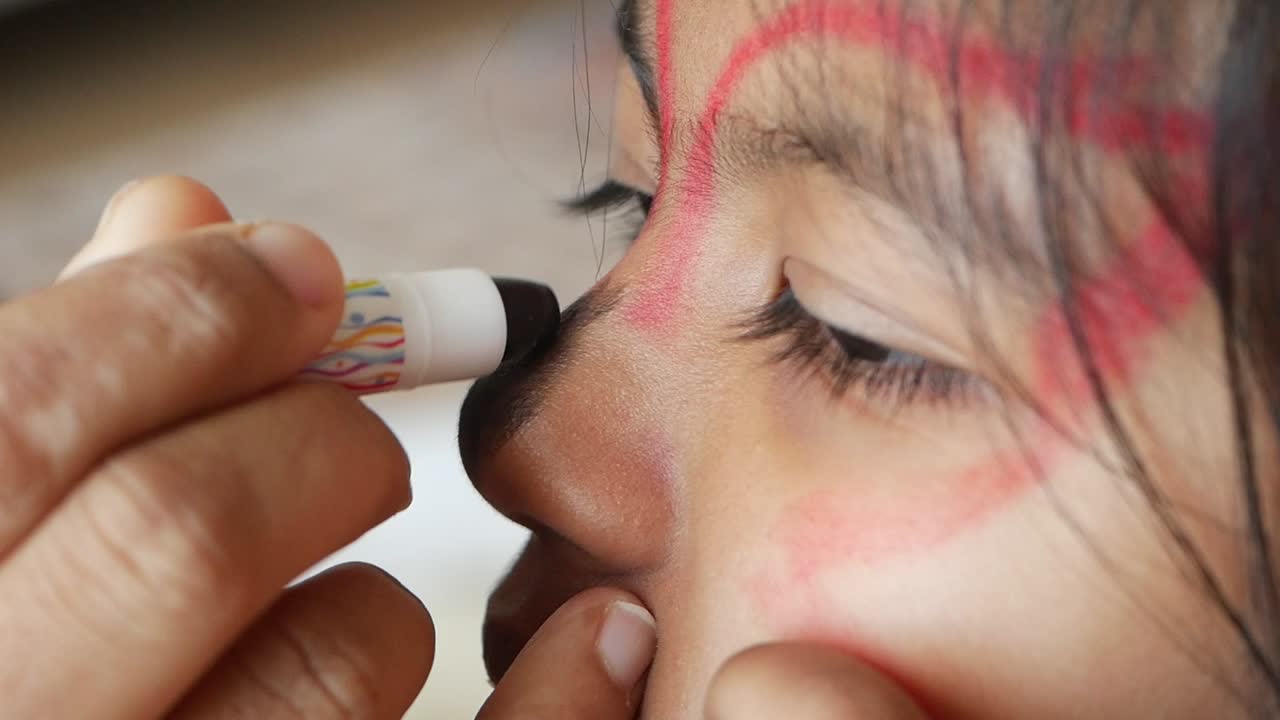 pintar la cara de un niño