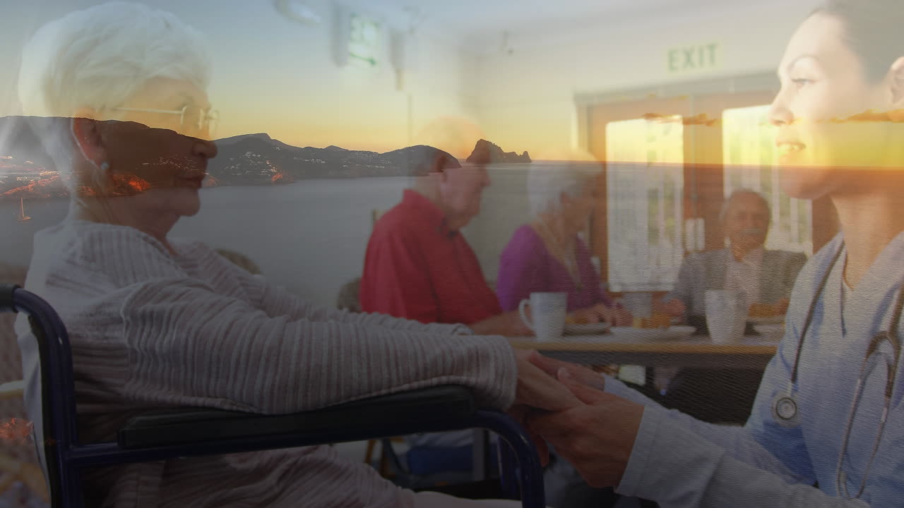 animación de mujeres mayores caucásicas y hombre y mujer médico sobre paisaje marino