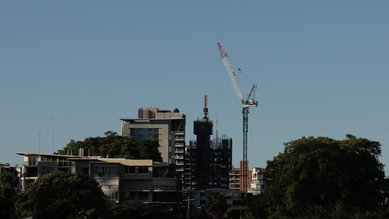 vista de la construcción en kangaroo point, ciudad de brisbane, queensland, australia