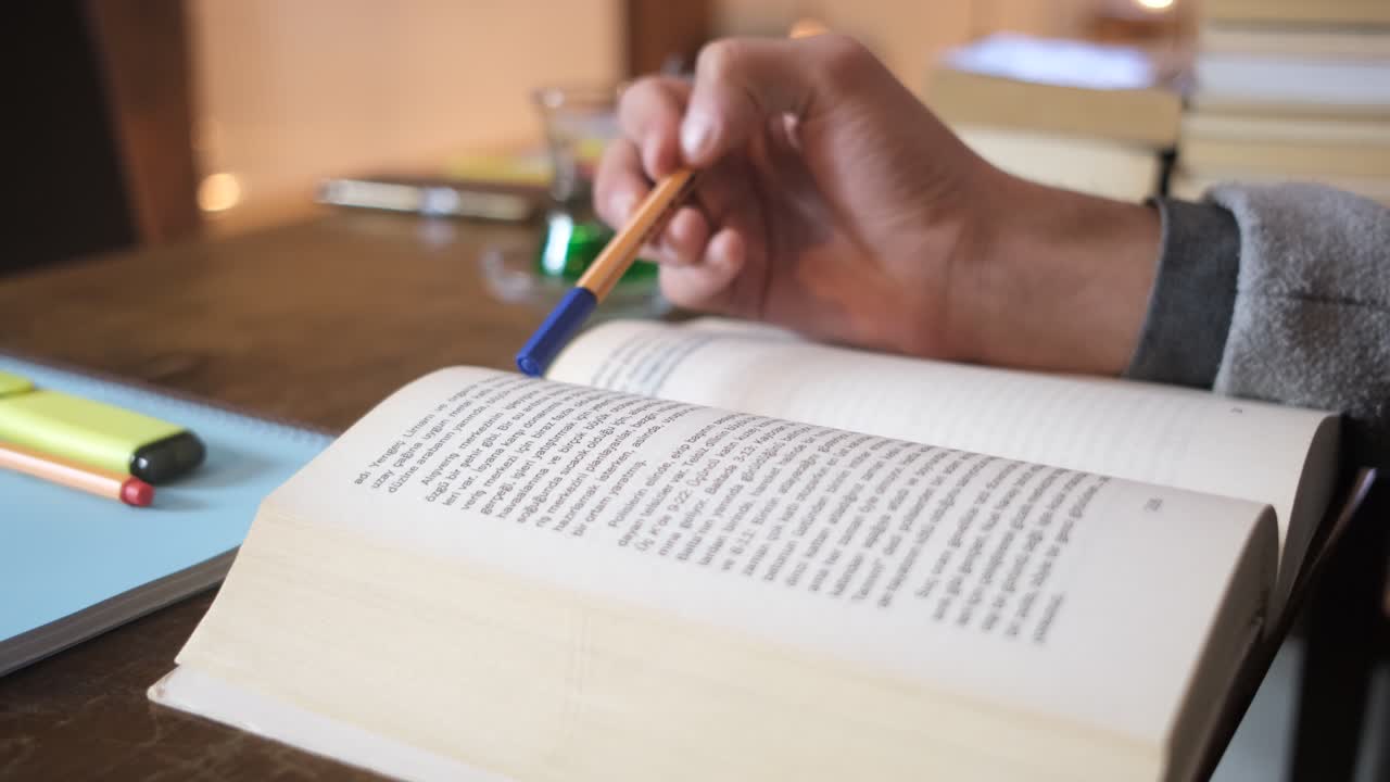 Tracing The Book Pages