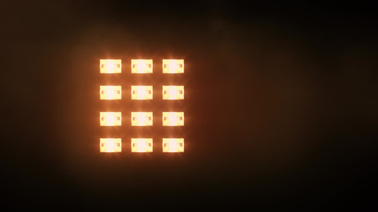 luces de escenario, con sonido. cuadrado. ámbar.