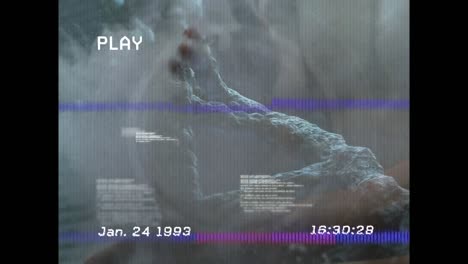 animación de la pantalla de reproducción sobre una cadena de adn giratoria en un fondo oscuro