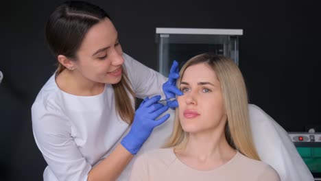 procedimiento de inyección cosmética