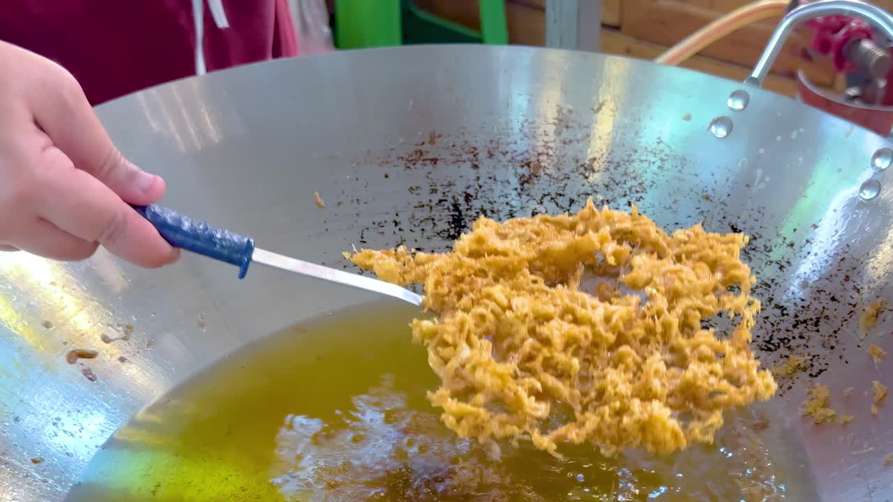 방 에서 큰 비 에 음식 을 기