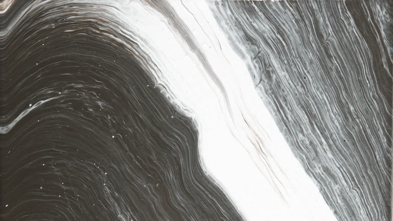 una obra de arte vertida en acrílico que está animada para fluir