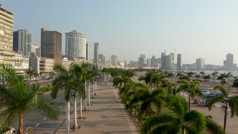 frente de viaje, centro de la ciudad de luanda, angola, áfrica hoy 1