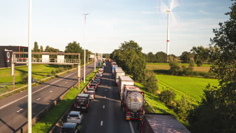 Highway-accident-with-traffic-jam-in-Belgium,-time-lapse-view