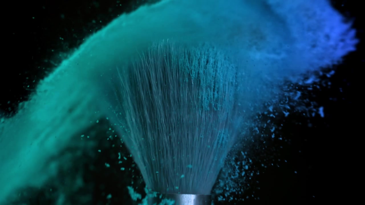 Esplosione di polvere vibrante blu e verde da pennelli da trucco