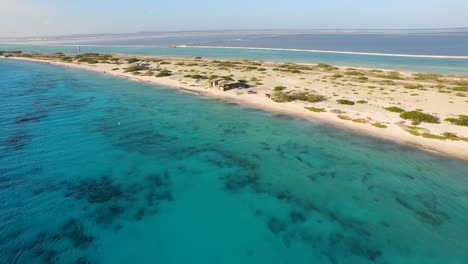 Fischerhütte-Am-Kitebeach-Atlantis,-Bonaire