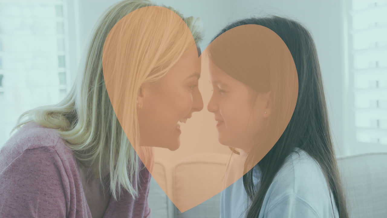 카우카시안 어머니와 딸에 대한 심장의 애니메이션