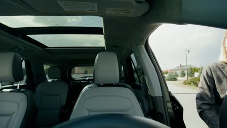 woman driving a car