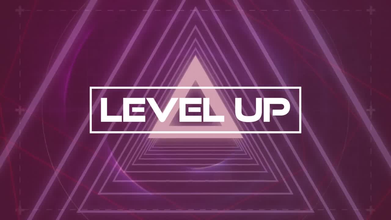 네온 삼각형 위에 레벨 업 텍스트의 애니메이션 이동