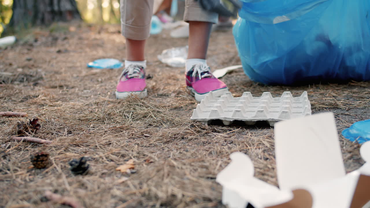 Volunteer Cleanup in the Forest