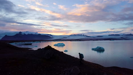 Icelandic Glacier Lagoon Sunrise Hike