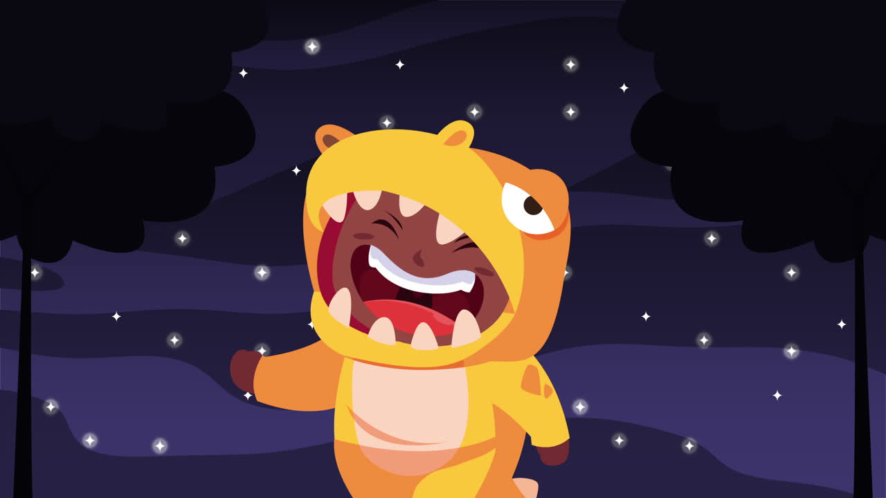 niño lindo disfrazado de dino por la noche