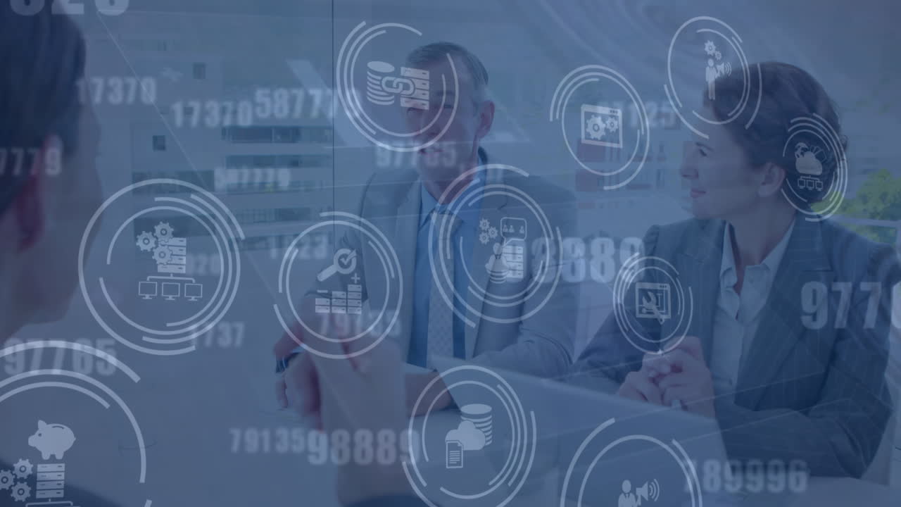 un grupo de hombres de negocios hablando juntos durante una reunión en una oficina.