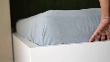 haciendo una cama