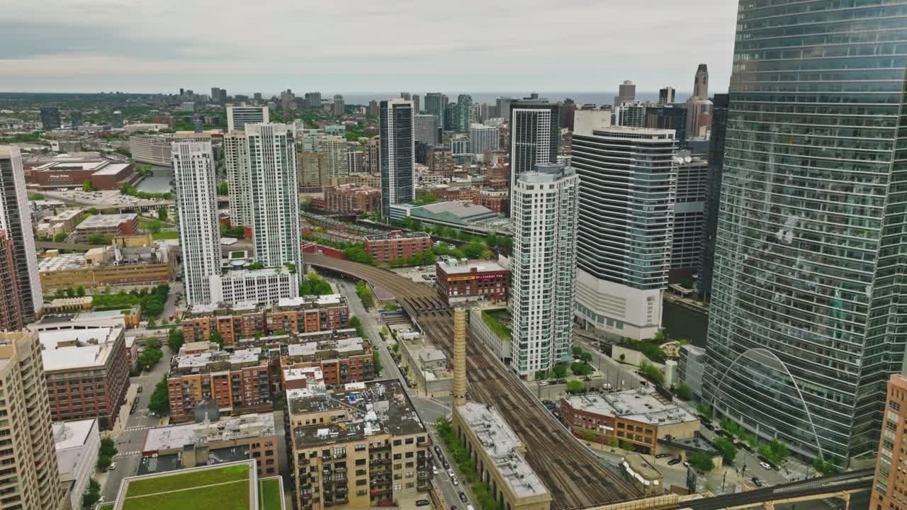 área de negocios moderna con edificios de vidrio