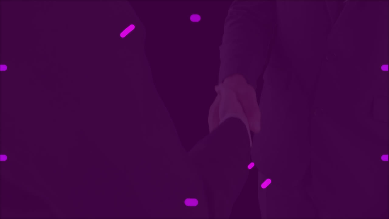 animación del escaneo del alcance sobre el apretón de manos del hombre de negocios