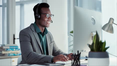 Customer-service,-smile-and-black-man-typing