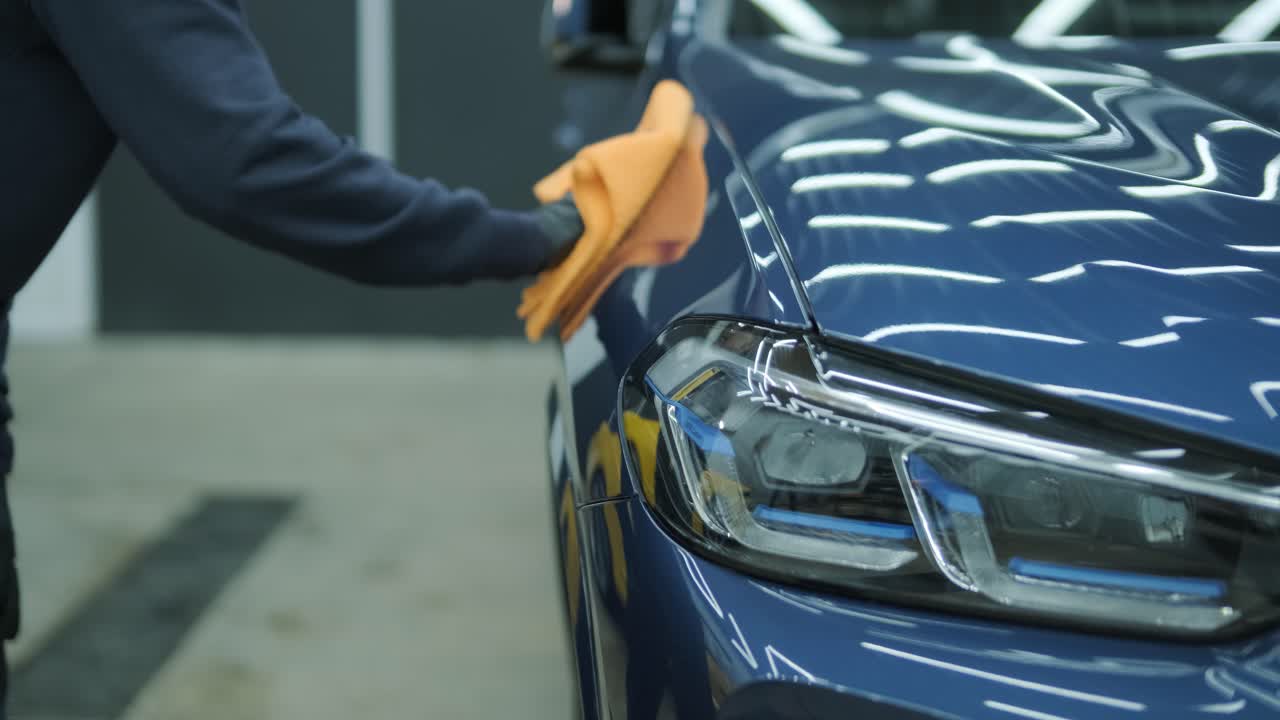 Professional Car Detailing – Washing, Ceramic Coating, and Interior Cleaning