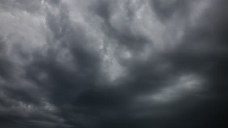 4k-Time-Lapse-of-Powerful-Storm-over-the-Sea,-Sydney-Australia