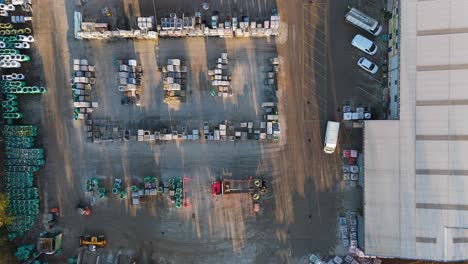 imágenes aéreas de drones aéreos de industrias, comerciales, patios