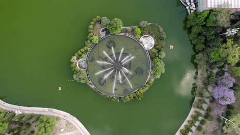 cenital-shot-of-main-fountain-at-Chapultepec