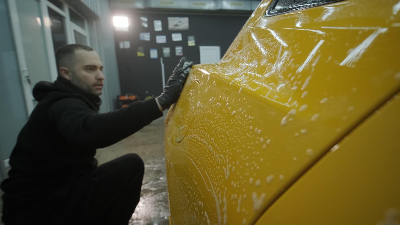 Professional Car Detailing – Washing, Ceramic Coating, and Interior Cleaning