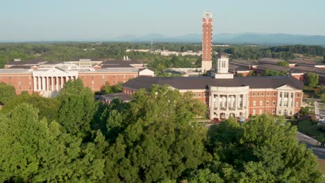 liberty university college campus in lynchburg va