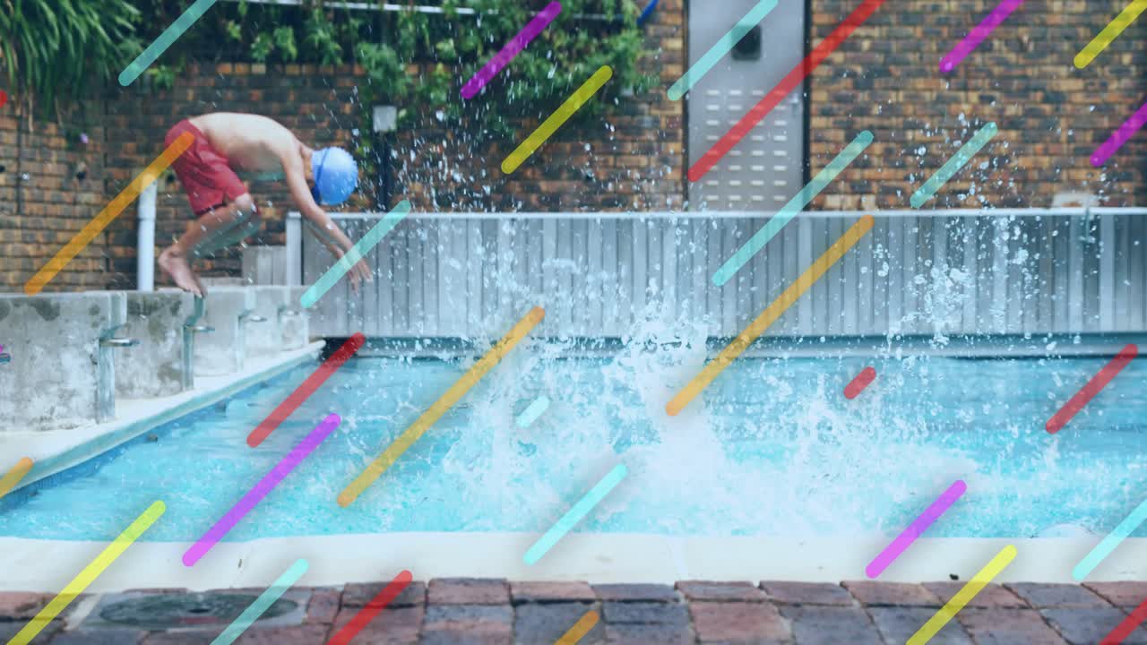 Menina agachada na beira da piscina lançando-se de cabeça em água límpida, menino seguindo o mergulho para a saúde.