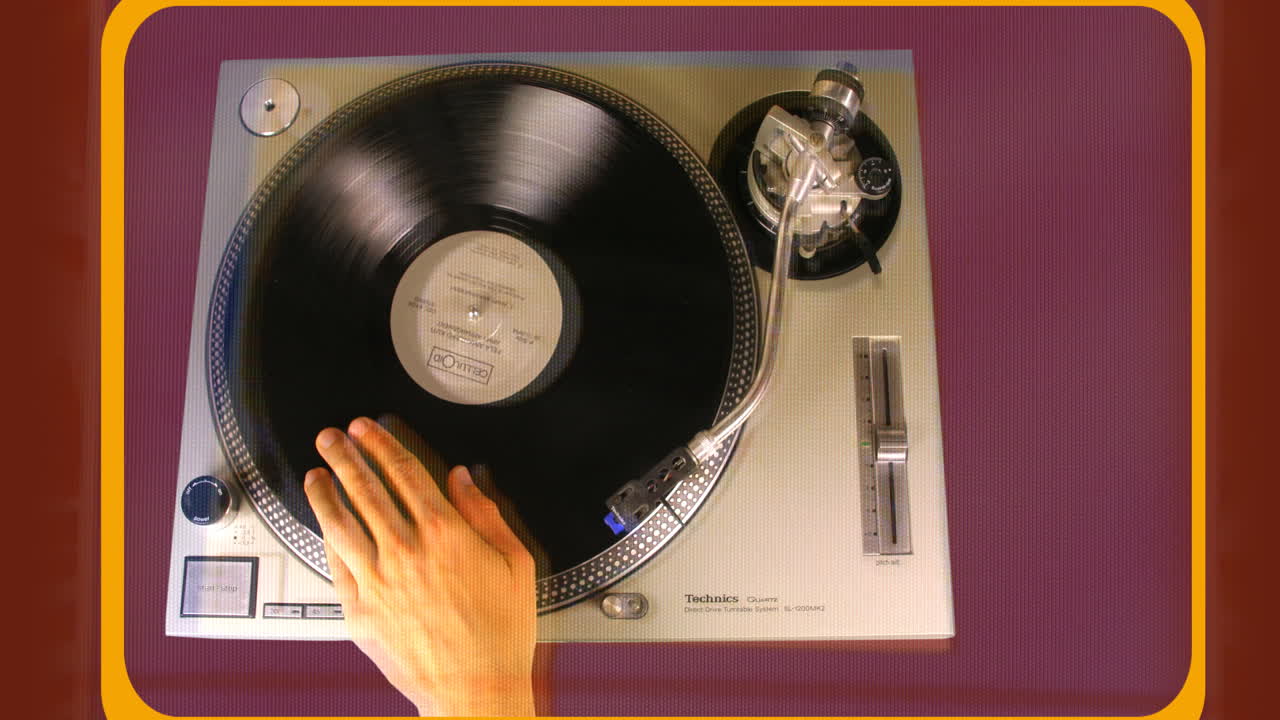 흔들리는 손 갑판 2