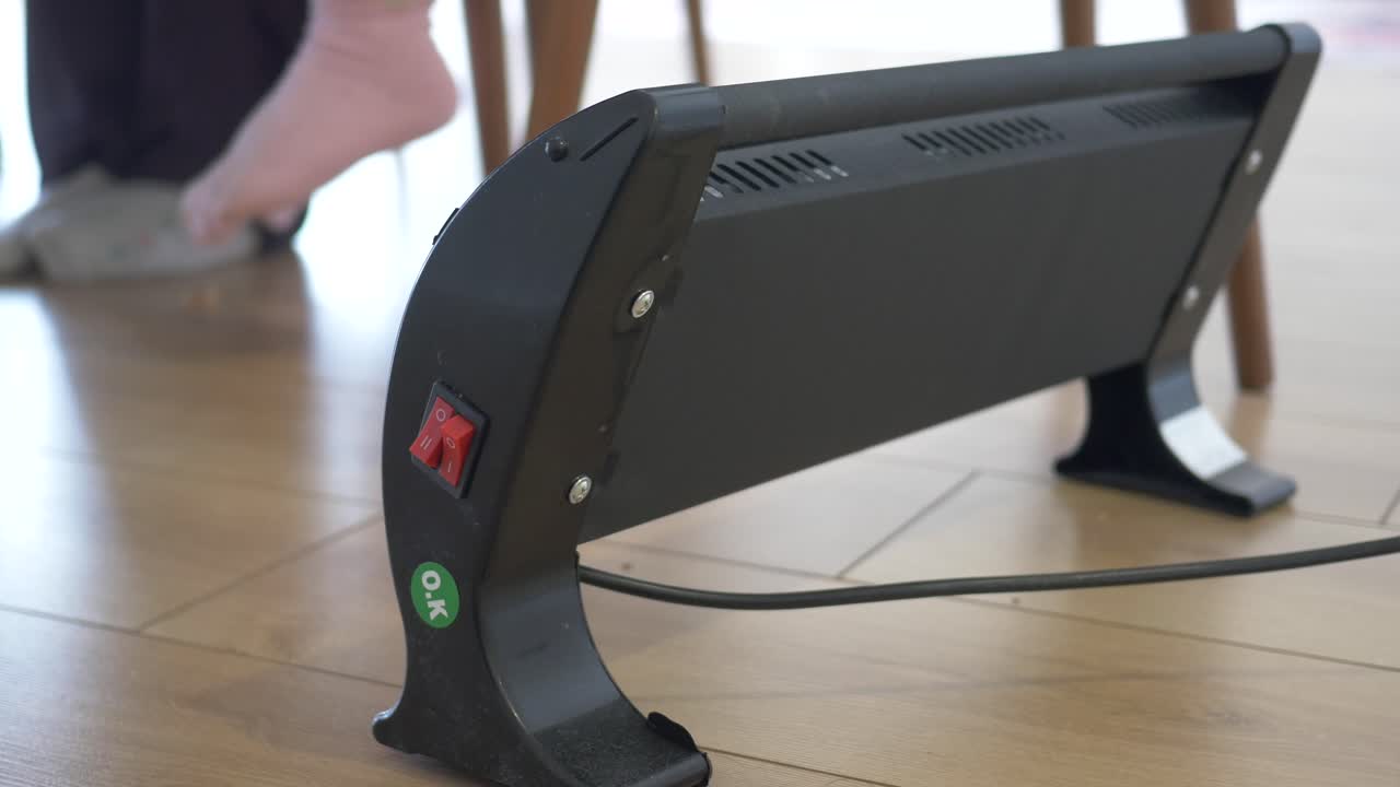 거실에 있는 바닥 난방기