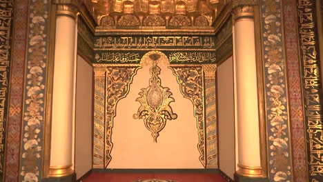 interior de la más hermosa mezquita gigante histórica del mundo