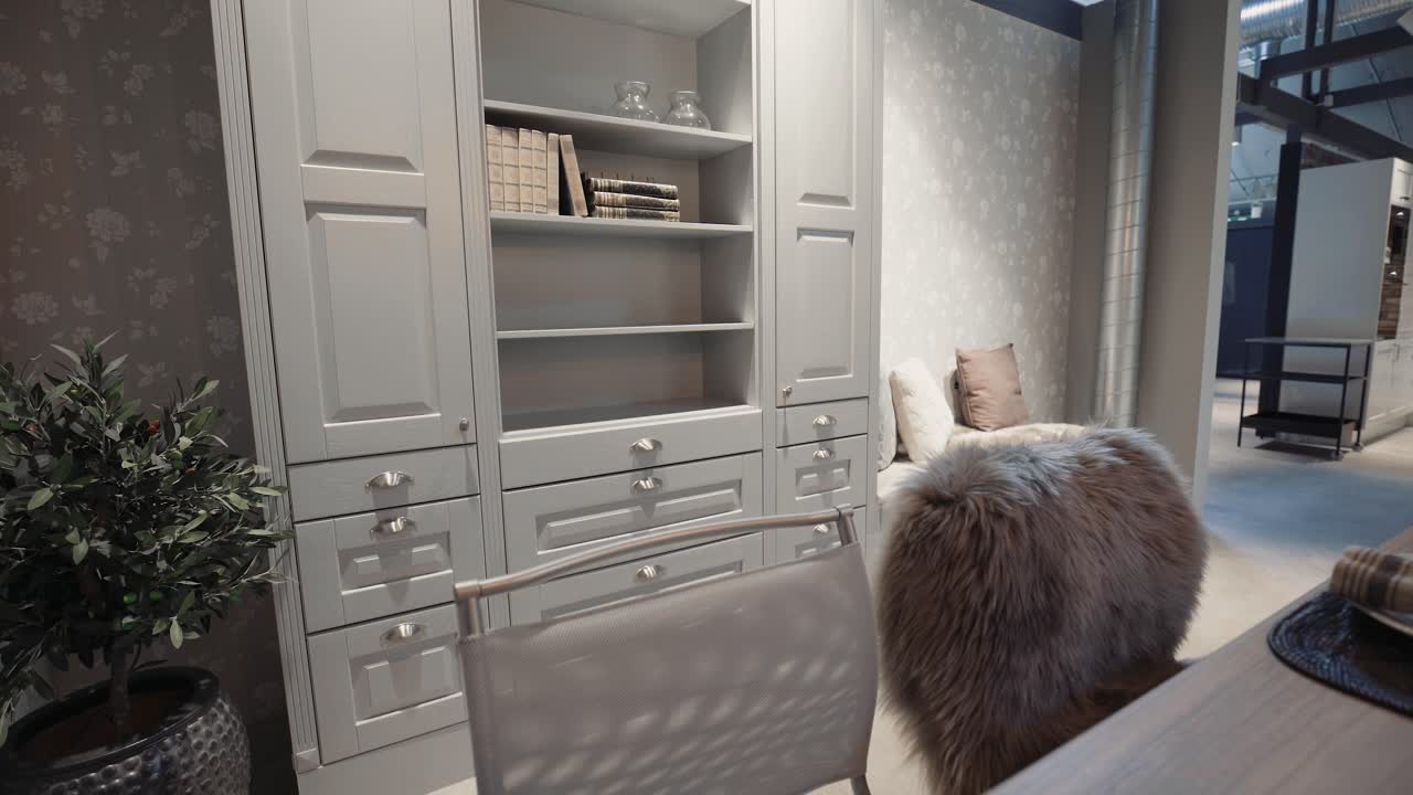 부 전시실 캐비 gimbal