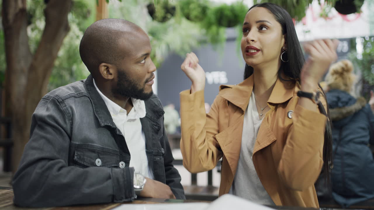 Leave the dirty laundry to the washing machine