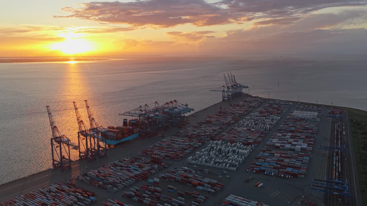 Global trade port with large container handling operations
