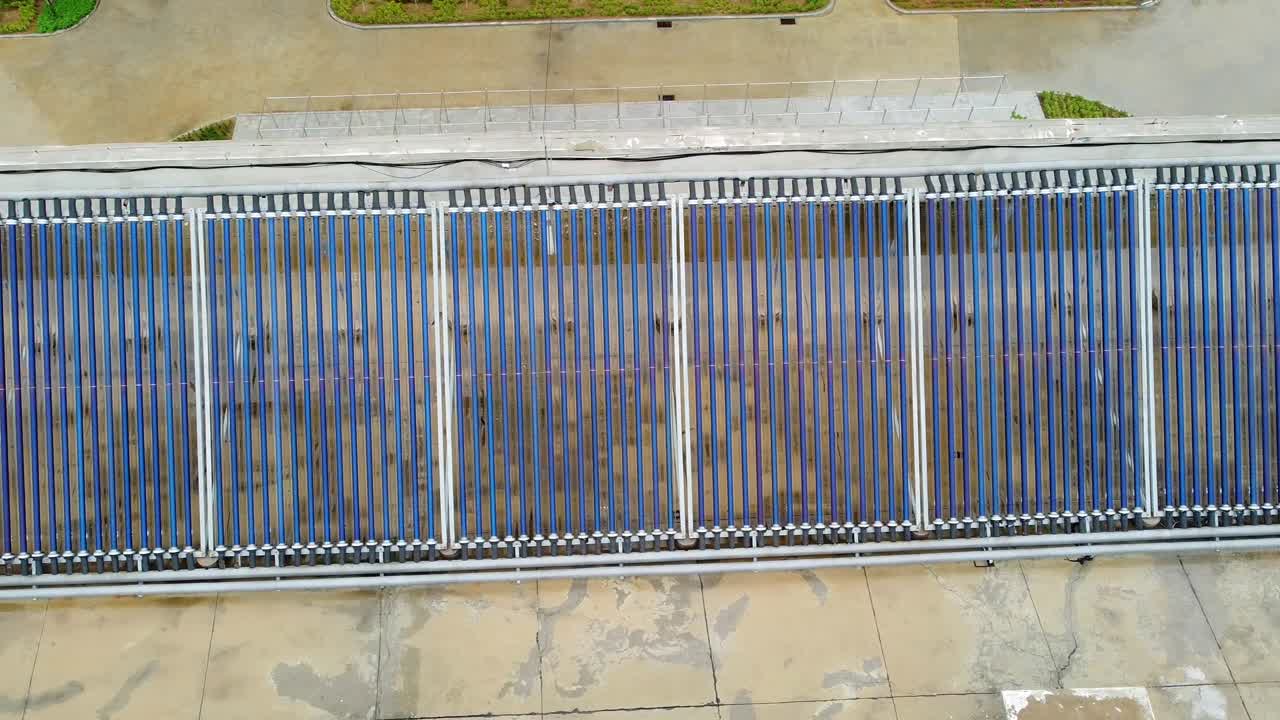 calentadores de agua solares en la azotea