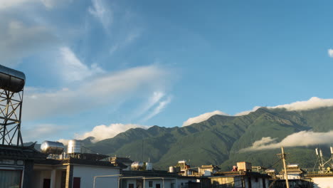 Clouds-swirling-over-Dali-Cangshan-Mountains,-China,-time-lapse